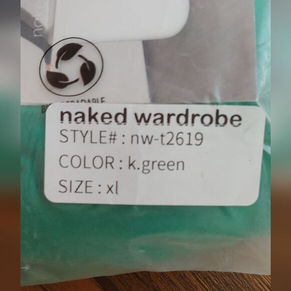 Naked Wardrobe Green Smooth Side Asymmetrical Crop Top NWT Sz XL NW-T2619 - Picture 10 of 11